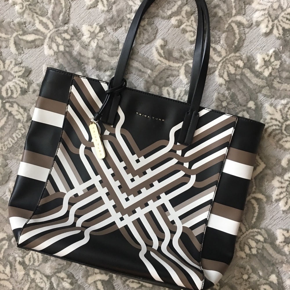 Like new Trina Turk tote 🕌